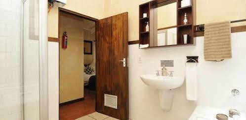 הרמנוס Aloe Guest House מראה חיצוני תמונה